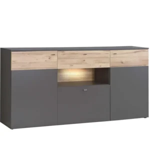 Sideboard COMO in Grau mit Planked-Eiche-Fronten, drei Schubladen und beleuchteter Nische, Gesamtansicht.