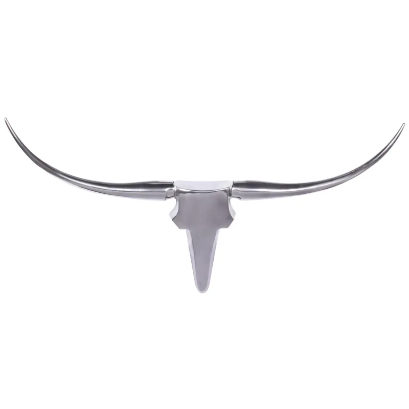 Wanddekoration Bull Geweih 125cm Aluminium Silber mit geschwungenen Hörnern und silbernem Schädel in Gesamtansicht.