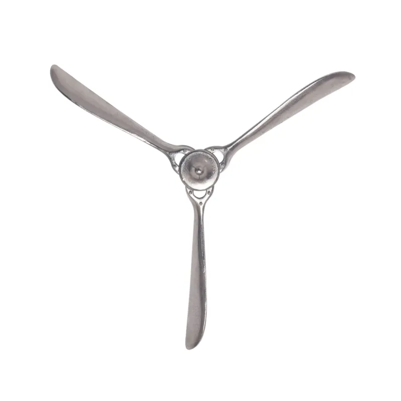 Wandpropeller Deko 85x85cm Silber in Draufsicht mit zwei ausgebreiteten Metallblättern und zentraler Nabe.