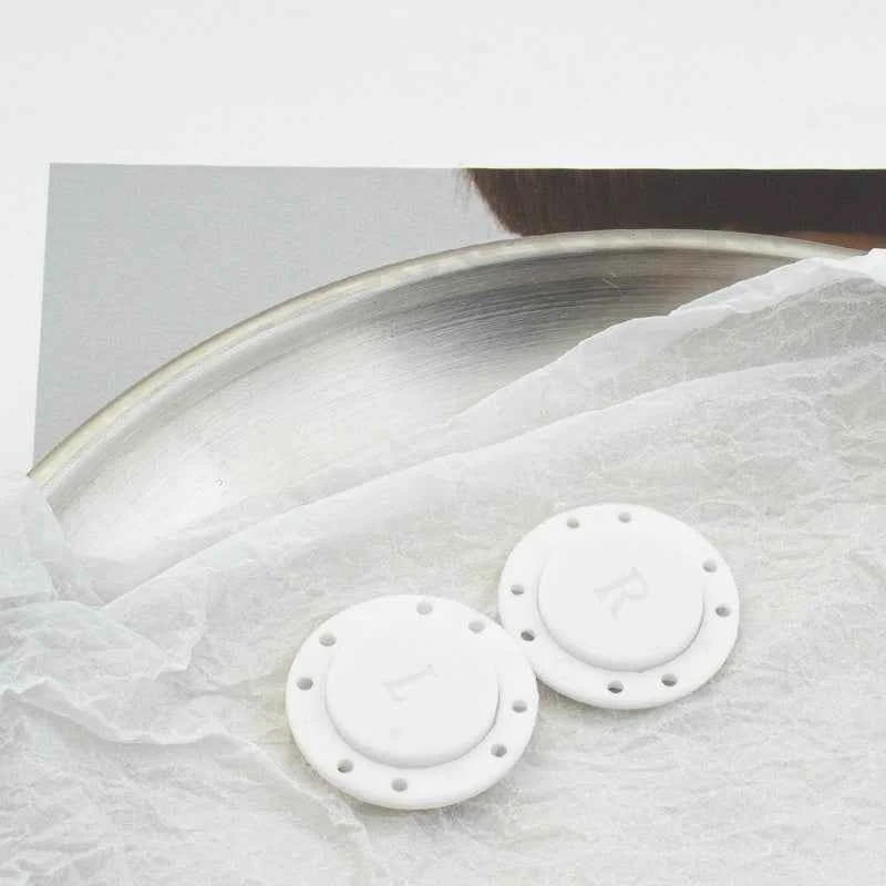 Magnetic Round Acrylic Buttons for Trench Coats & Cardigans 6pcs White